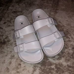 Shade & Shore Rubber Sandals